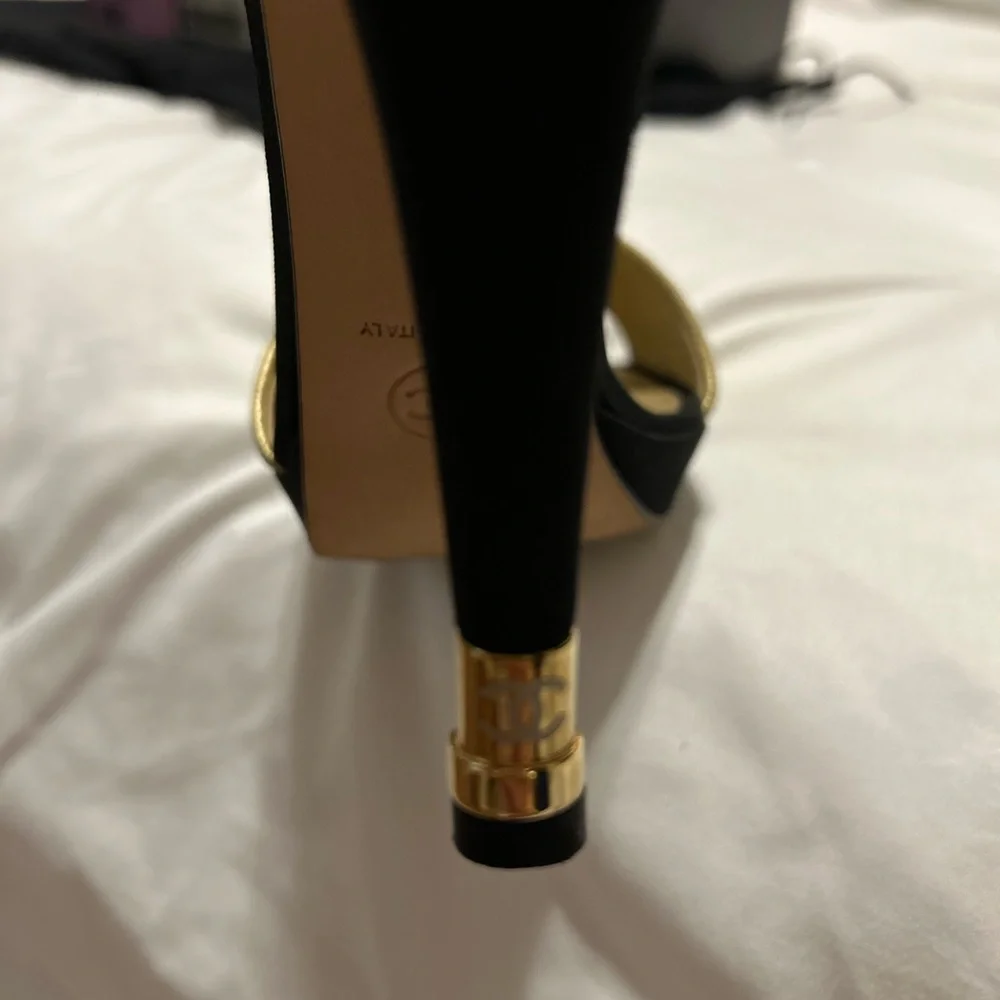 Chanel gold & black ankle strap heels -39 (US 8.5-9)